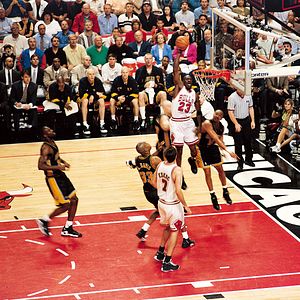 Photo Michael Jordan To the Max