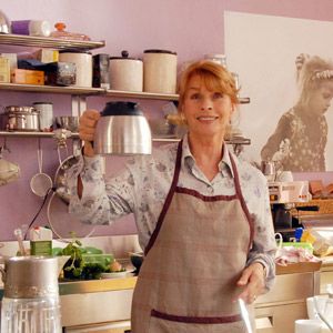 Photo Une mère envahissante (TV)