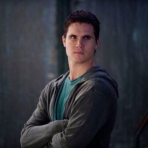Photo Robbie Amell