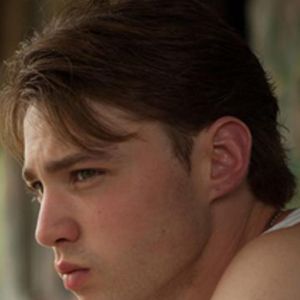Photo Emory Cohen