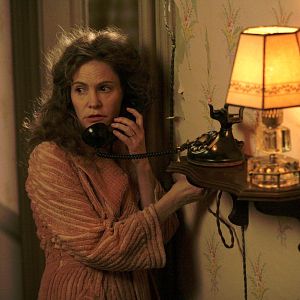 Photo Jennifer Jason Leigh