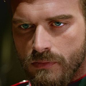 Photo Kıvanç Tatlıtuğ