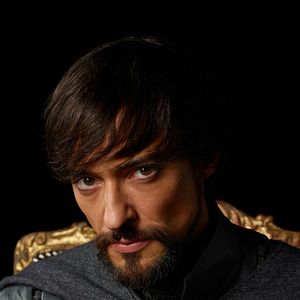 Photo Blake Ritson