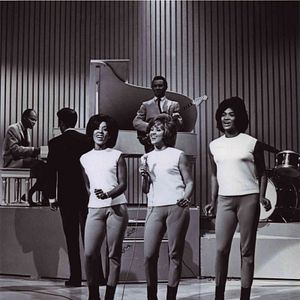 Photo 20 Feet from Stardom