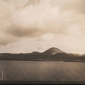 Photo The Galapagos Affair: Satan Came To Eden
