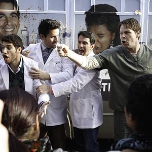 Photo Ike Barinholtz