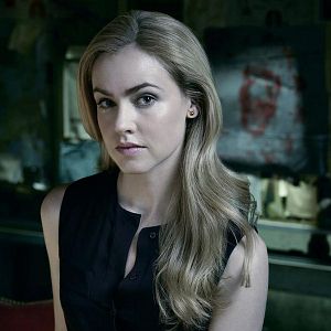 Photo Amanda Schull