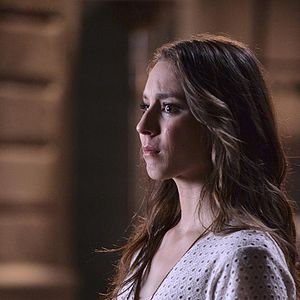 Photo Troian Bellisario