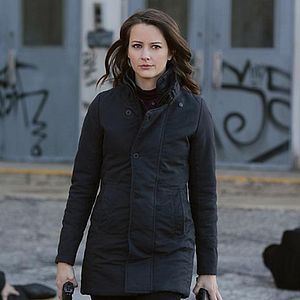 Photo Amy Acker