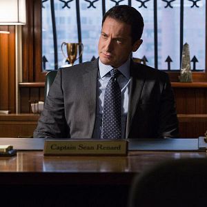 Photo Sasha Roiz