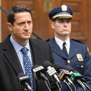 Photo Sasha Roiz