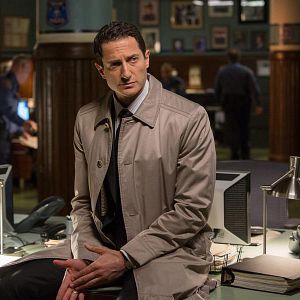 Photo Sasha Roiz