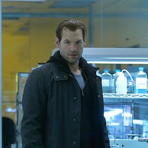 Photo Corey Stoll