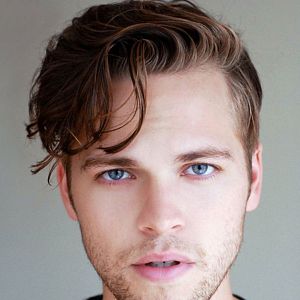 Photo Alexander Calvert