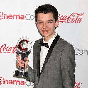 Photo Asa Butterfield