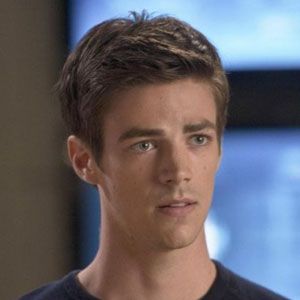 Photo Grant Gustin