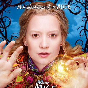 Photo Alice de l'autre côté du miroir
