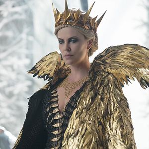 Photo Le Chasseur et la reine des glaces
