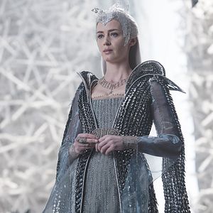 Photo Le Chasseur et la reine des glaces