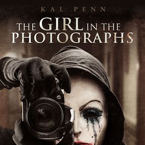Photo The Girl in the Photographs