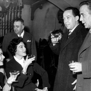 Photo La Comtesse aux pieds nus