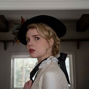 Photo Lucy Boynton