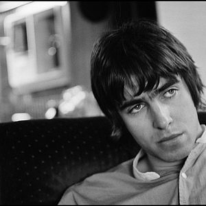 Photo Oasis : "Supersonic"