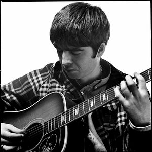 Photo Oasis : "Supersonic"