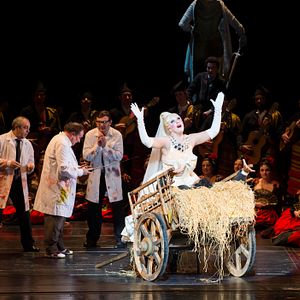 Photo Les Contes d'Hoffmann (UGC VIVA L'OPERA-FRA CINEMA)