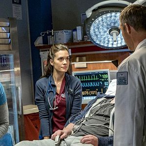 Photo Torrey DeVitto