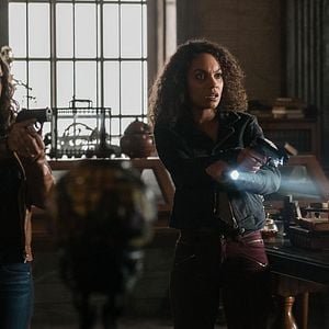 Photo Janina Gavankar