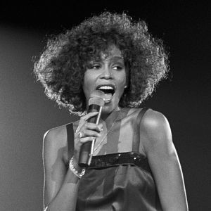 Photo Whitney: Can I Be Me