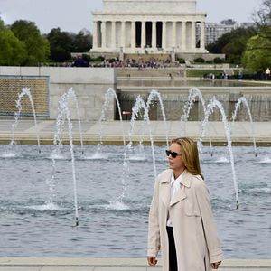 Photo Madam Secretary