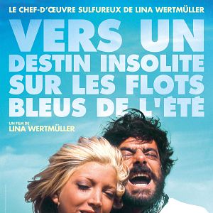 Photo Vers un destin insolite sur les flots bleus de l'été