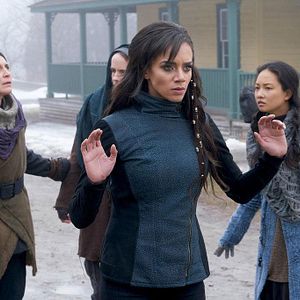 Photo Hannah John-Kamen