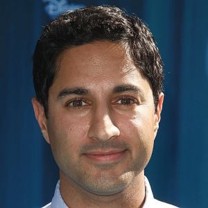 Photo Maulik Pancholy