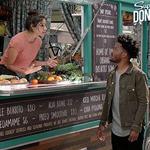 Photo Superior Donuts