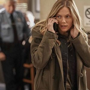 Photo Tracy Spiridakos