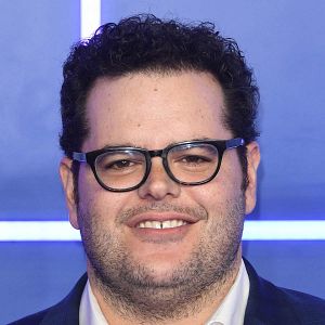 Photo Josh Gad