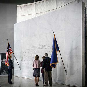 Photo Madam Secretary