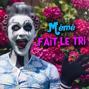 Photo Mémé fait le tri
