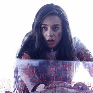 Photo Hannah John-Kamen