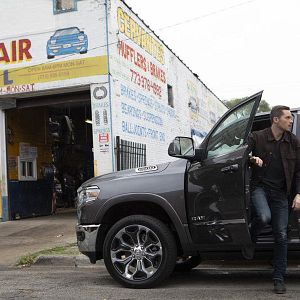 Photo Jesse Lee Soffer