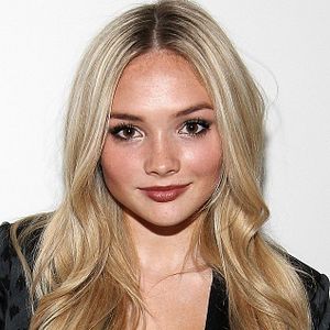 Photo Natalie Alyn Lind