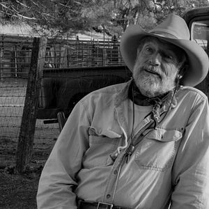 Photo Perry King
