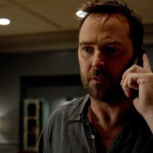 Photo Sullivan Stapleton