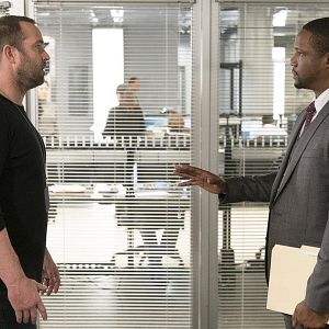 Photo Sullivan Stapleton