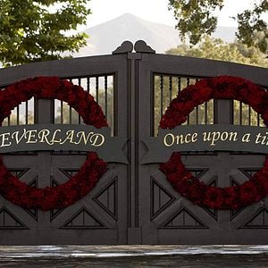 Photo Leaving Neverland
