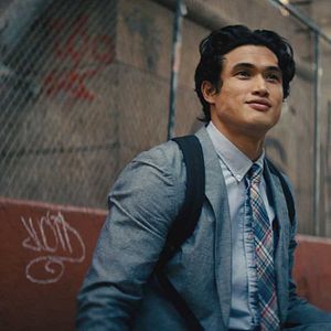 Photo Charles Melton