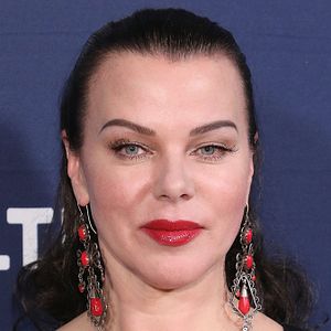 Photo Debi Mazar